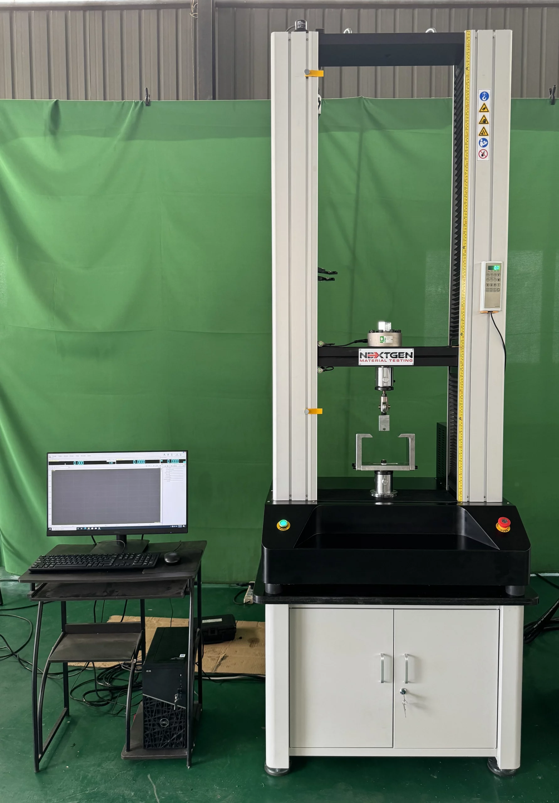 universal testing machine