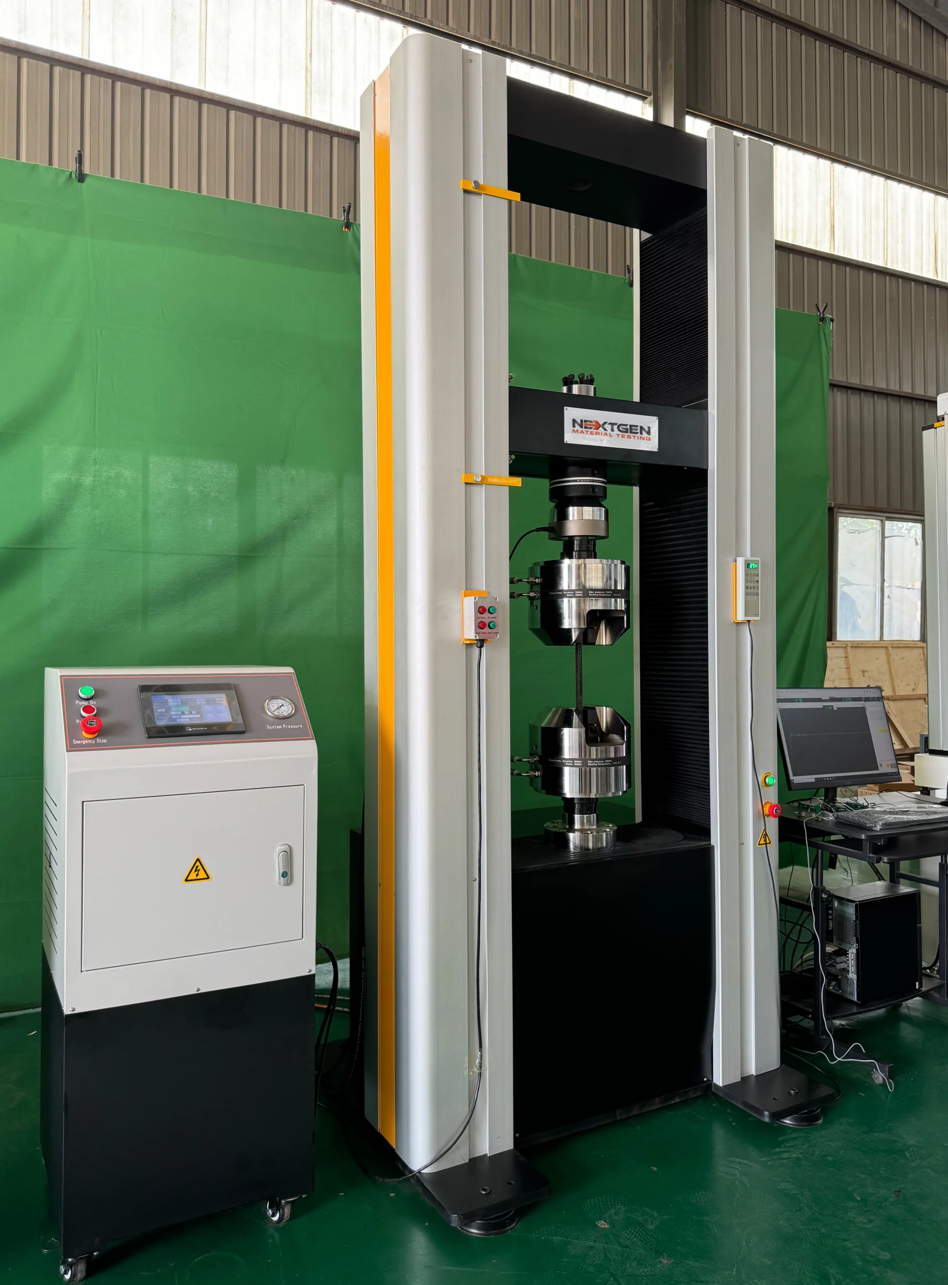 300kN Universal Testing Machine with Controller and PC Stand